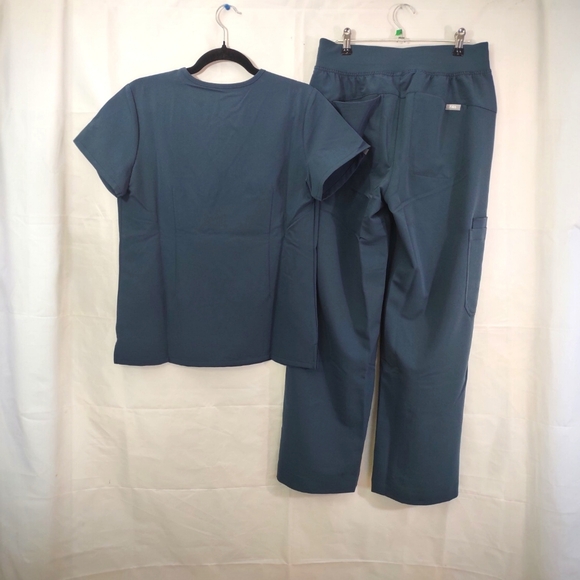 Figs Dark Harbor Scrub Set - Extra Small - Picture 2 of 4